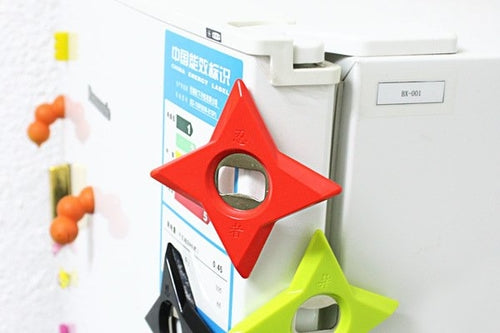 Abridor de Garrafas Magnético em Forma de Dardo Ninja