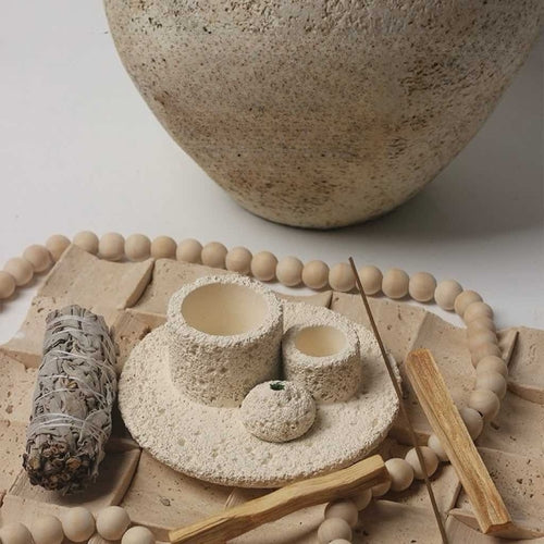 Suporte Nórdico All-in-1 para Velas, Sálvia, Incenso e Palo Santo